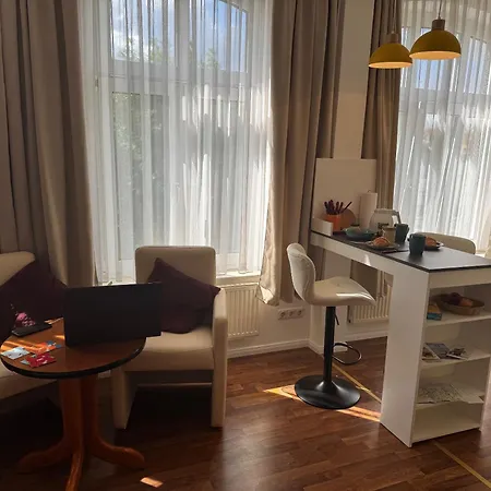Apartment-hotel Perle Am Bodden 3* ריבניץ-דאמגארטן