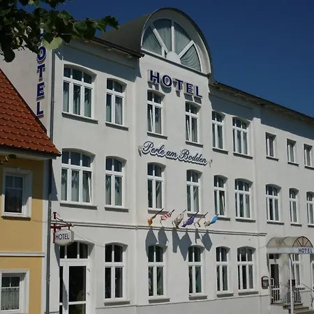 Apartment-hotel Perle Am Bodden 3*